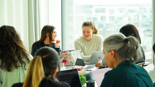 Event image for Pink Sunday in Gothenburg | Learn the Git-Essentials!